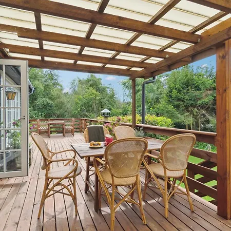 3 Bedroom Stunning In *