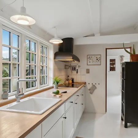 Ferienhaus 3 Bedroom Stunning In Græsted