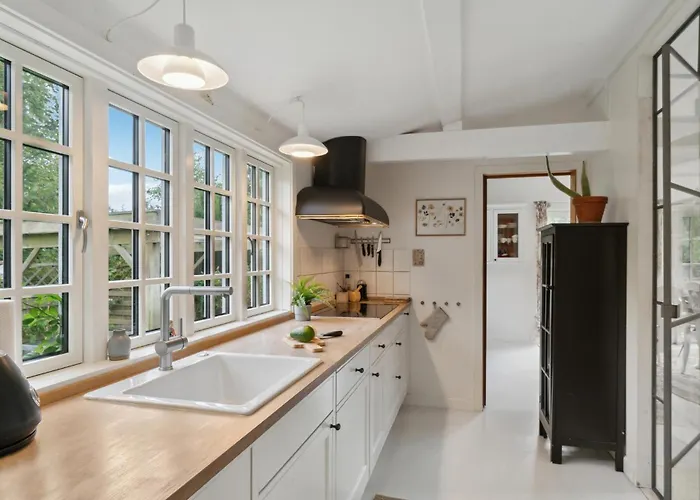 Vakantiehuis 3 Bedroom Stunning In Græsted